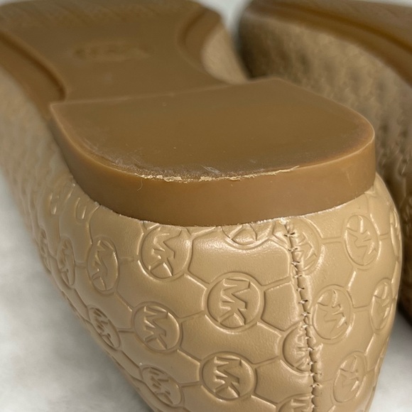 Michael Kors Ballet Flats MK Logo Embossed Gold Tan Beige 8M Luxe Neutral - Picture 13 of 17